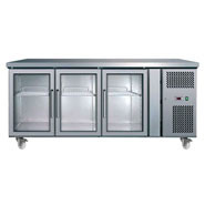 Polar Counter Refrigerator, 3 Glass doors, 700mm depth, 282 litre capacity.